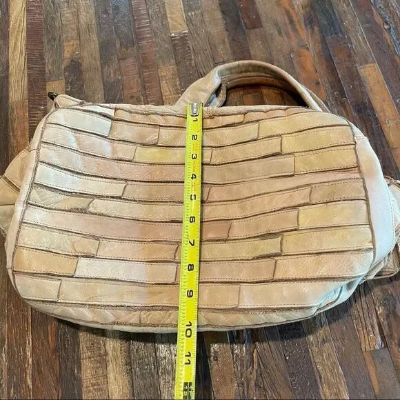 MONSERTA DE LUCCA tan Italian 100% genuine stitched leather handbag tote. - Picture 6 of 14